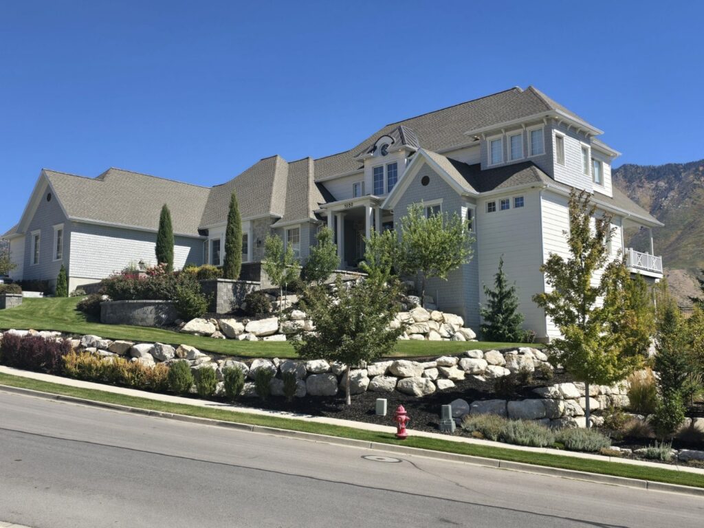 Bloomfield Home by Red Deer Construction